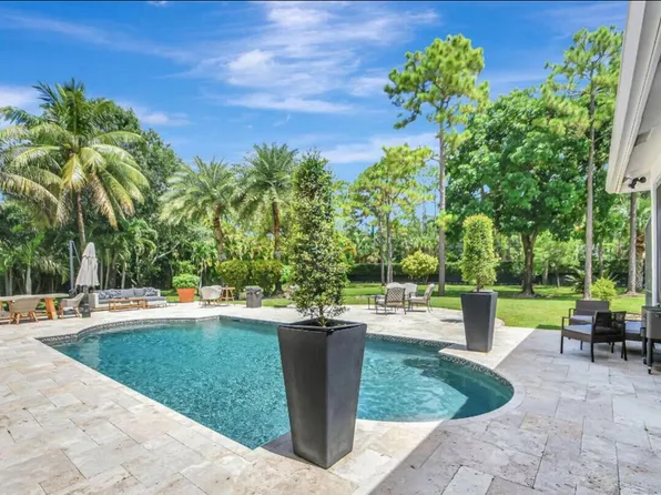 5122 Elpine Way, Riviera Beach, FL 33418