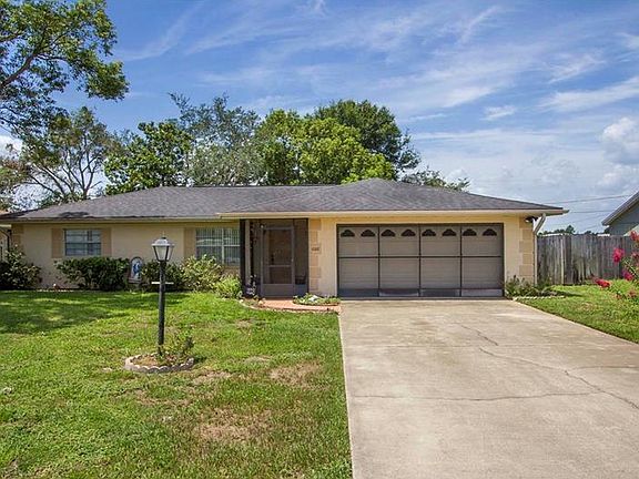 2nd image of 1088 E Lombardy Dr