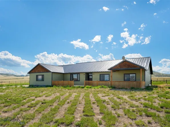 38 Clark Dr, Three Forks, MT 59752