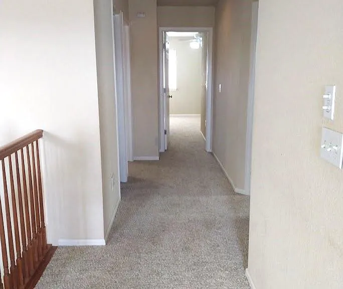 Upstairs hall to bedrooms