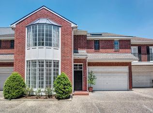 2301 Nantucket Dr #B, Houston, TX 77057
