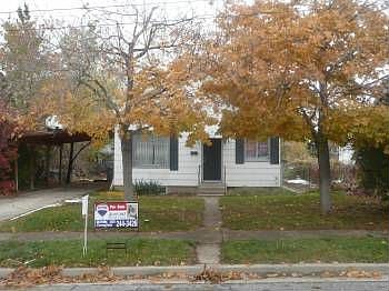 2nd image of 240 N 4th St
