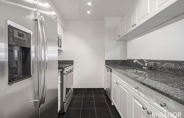 Rented by Mirador Real Estate | media 3