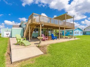 105 County Road 307 N, Port Lavaca, TX 77979