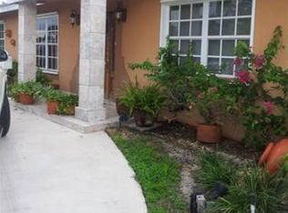 1921 SW 90th Ave, Miami, FL 33165