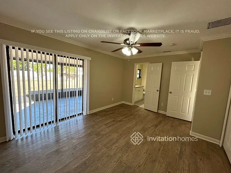 2130 SW 12th Pl — Photo 6