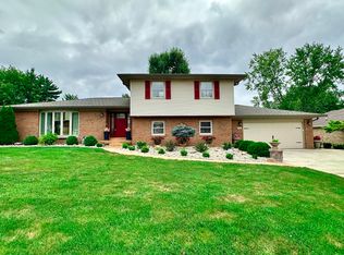 739 Mount Rainier Dr, Indianapolis, IN 46217