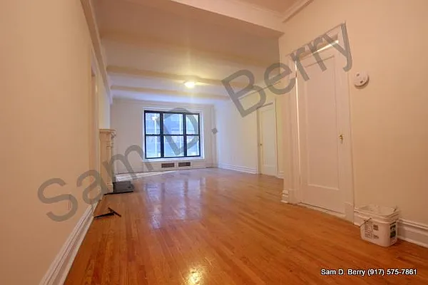 Rented by Keller Williams NYC | media 22