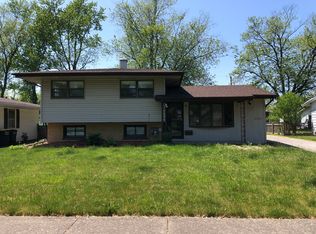 18864 Lorenz Ave, Lansing, IL 60438