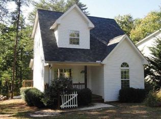 916 Ridge Rd, Dawsonville, GA 30534