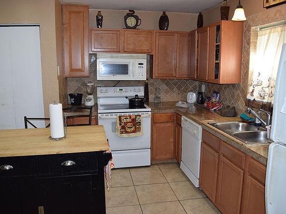 5th image of 10514 W Heatherbrae Dr