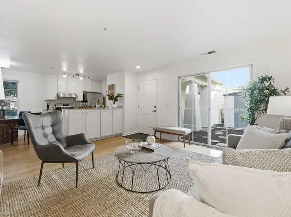 805 N San Antonio Rd, Los Altos, CA 94022