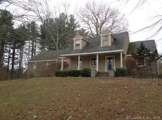 330 Roast Meat Hill Rd, Killingworth, CT 06419