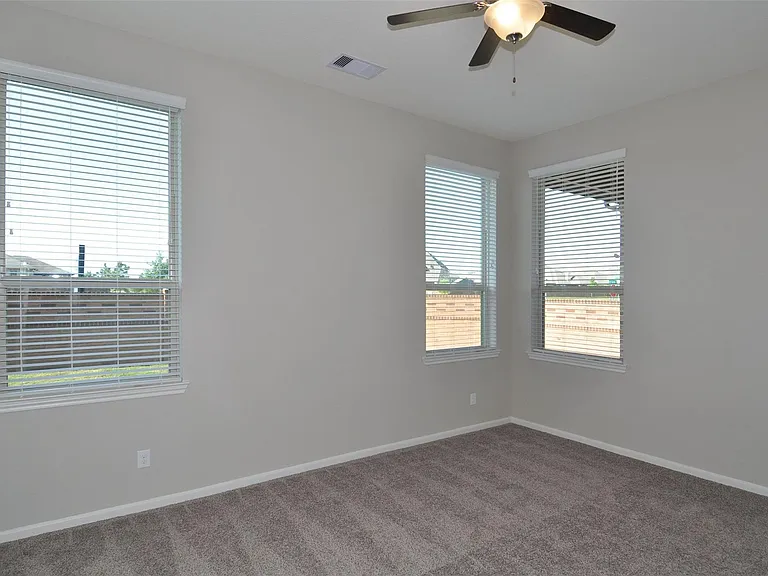 23839 Villa Lisa Dr — Photo 16