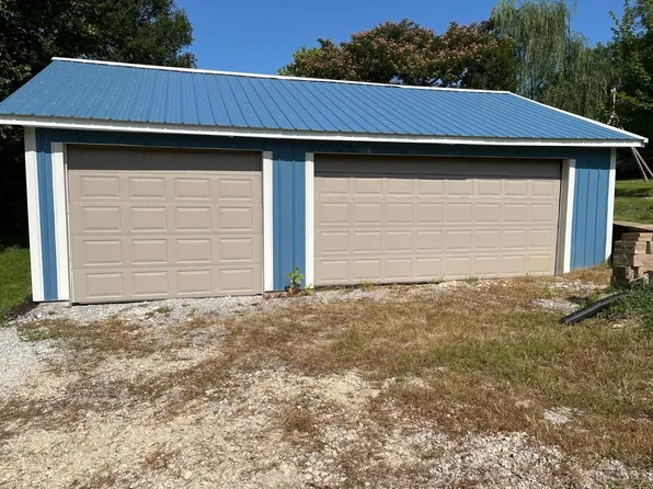 40 Harrison Ave, Cleves, OH 45002