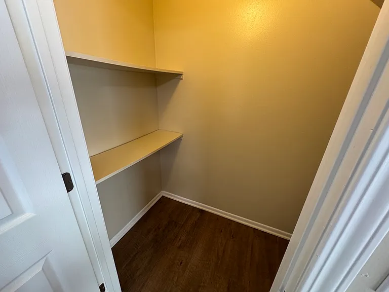 6842 Morella Ave #3 — Photo 14