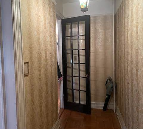 2nd image of 6135 Liebig Ave