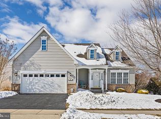 18 Devalinder Dr, Newark, DE 19702