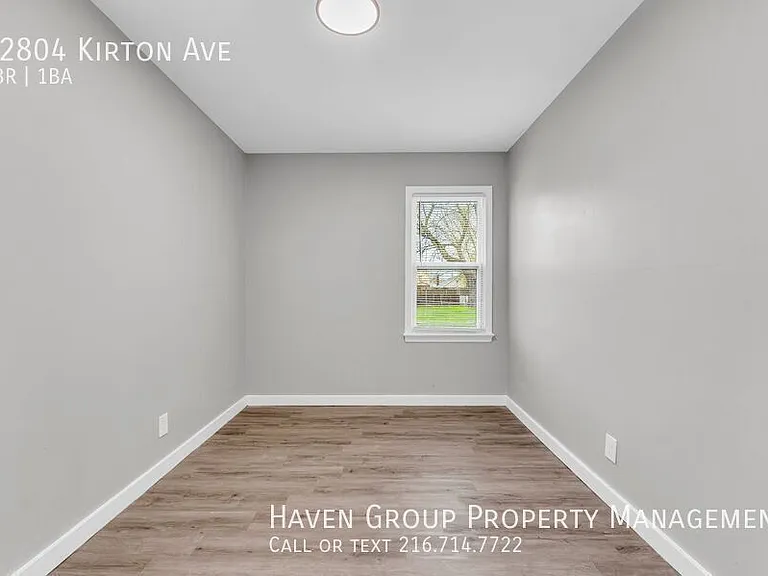 12804 Kirton Ave — Photo 16