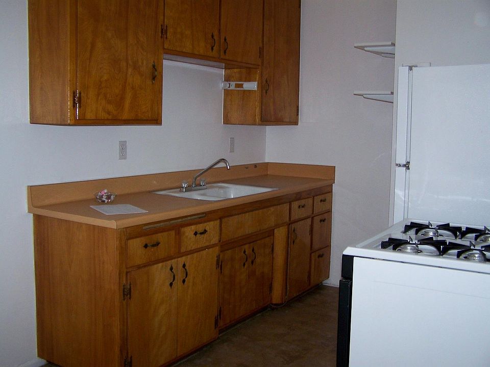 1st image of 437 E Algrove St #4