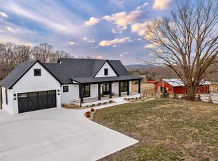 175 Cecil Stockton Ln, Livingston, TN 38570