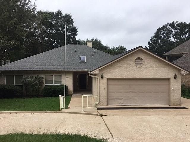 1st image of 1316 Green Briar Dr