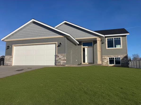 705 State St, Kenyon, MN 55946