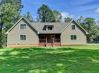 955 Old Loganville Rd, Loganville, GA 30052