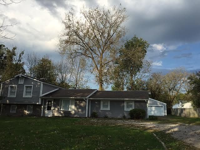 1st image of 5210 N Arlington Ave