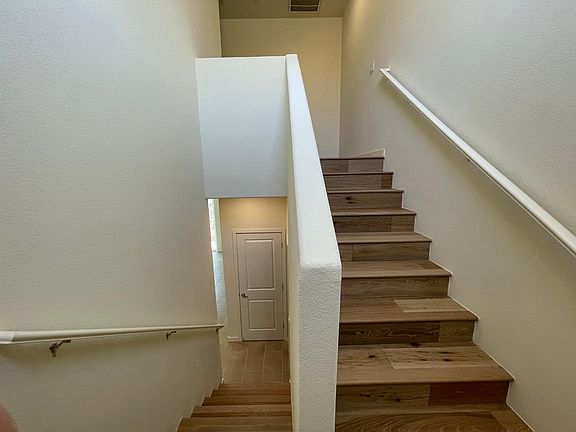 4th image of 4699 Falcon Rock Ln