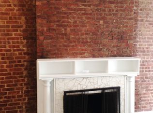 11 W 73rd St, New York, NY 10023
