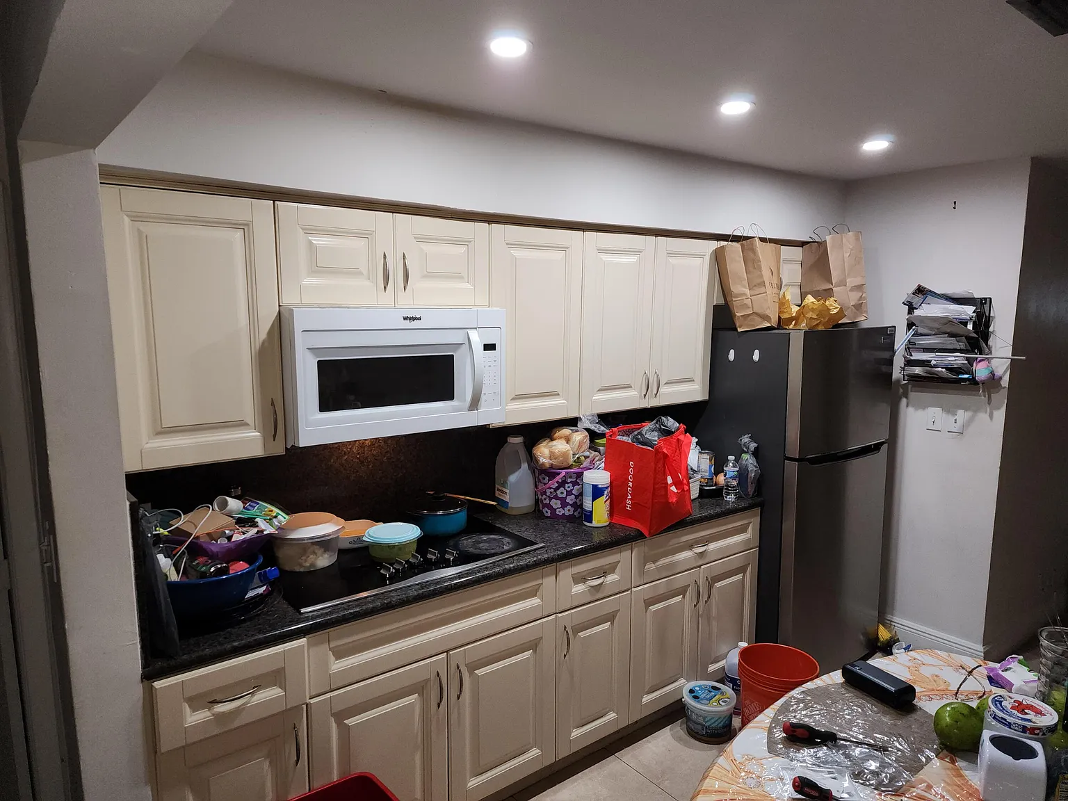 4 bed, 2.0 bath, 1768 sqft, $3,100 — Photo 4
