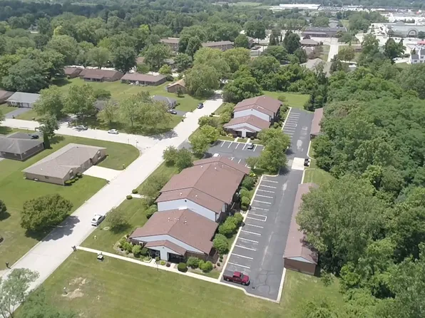 300 - Park Ridge Commons Apartments, 4700 S A St #A-01, Richmond, IN 47374