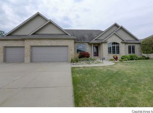 3600 Crystal Spring Dr, Springfield, IL 62711