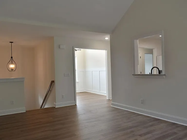 7232 Old Bug Ln — Photo 5
