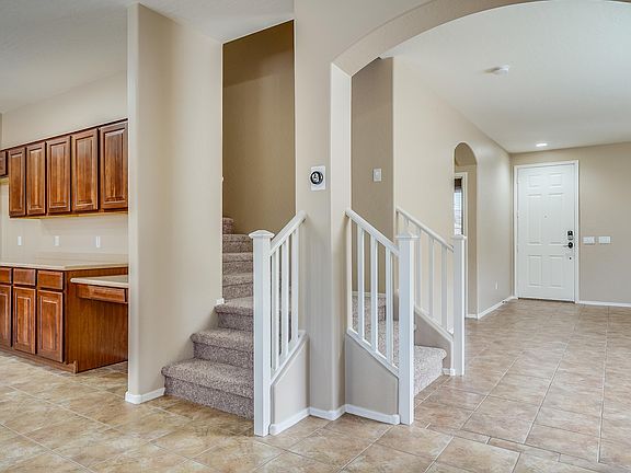 5th image of 26252 N 74th Dr