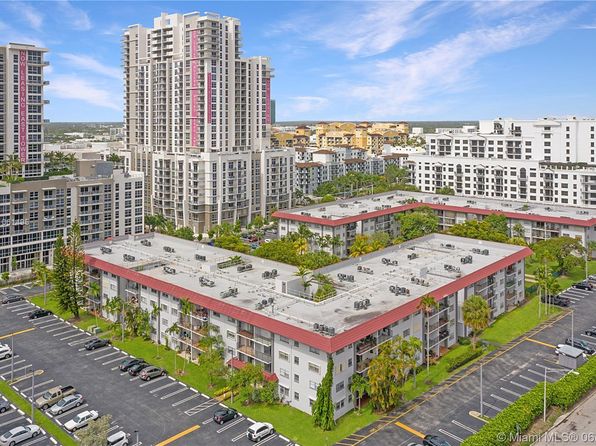 8101 SW 72nd Ave APT 311