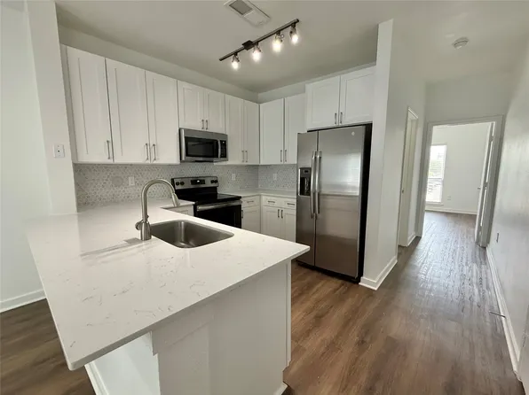 6740 Windhaven Pkwy #6121, The Colony, TX 75056