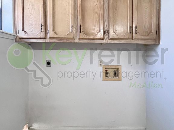 3rd image of 7700 N 23rd Ln