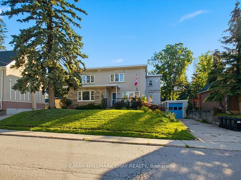 15 Parkside Dr #2 — Photo 23