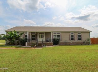 332 Jackson St, Puryear, TN 38251