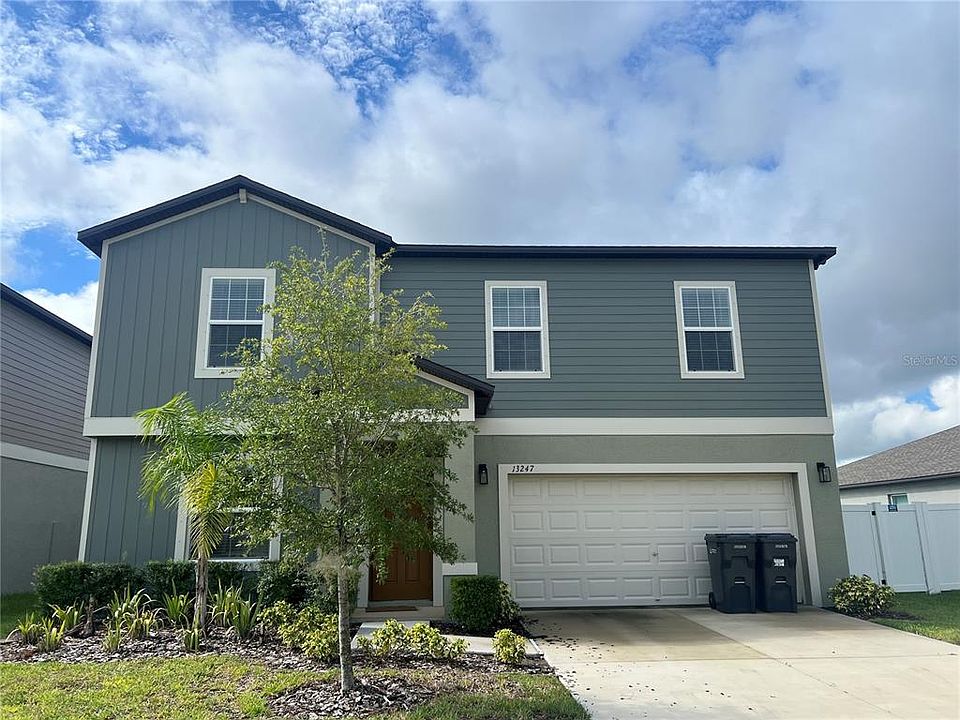1st image of 13247 PEACHLEAF AVENUE