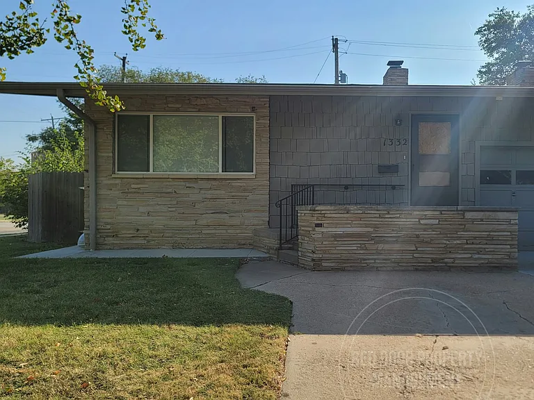 1332 N Farmstead St — Photo 1