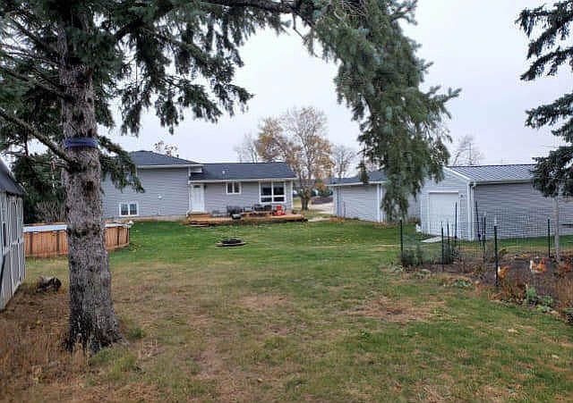 2nd image of 730 Kainz Dr