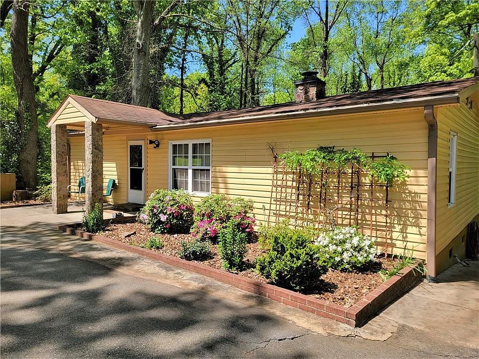 1st image of 119 Woodland Dr