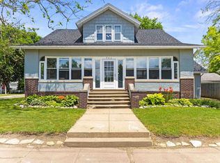 307 Catherine St, Washington, IL 61571