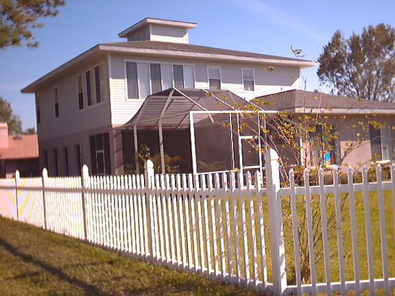 5th image of 338 N Bay Hills Blvd