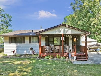 1877 E 39th Ct, Lorain, OH, 44055