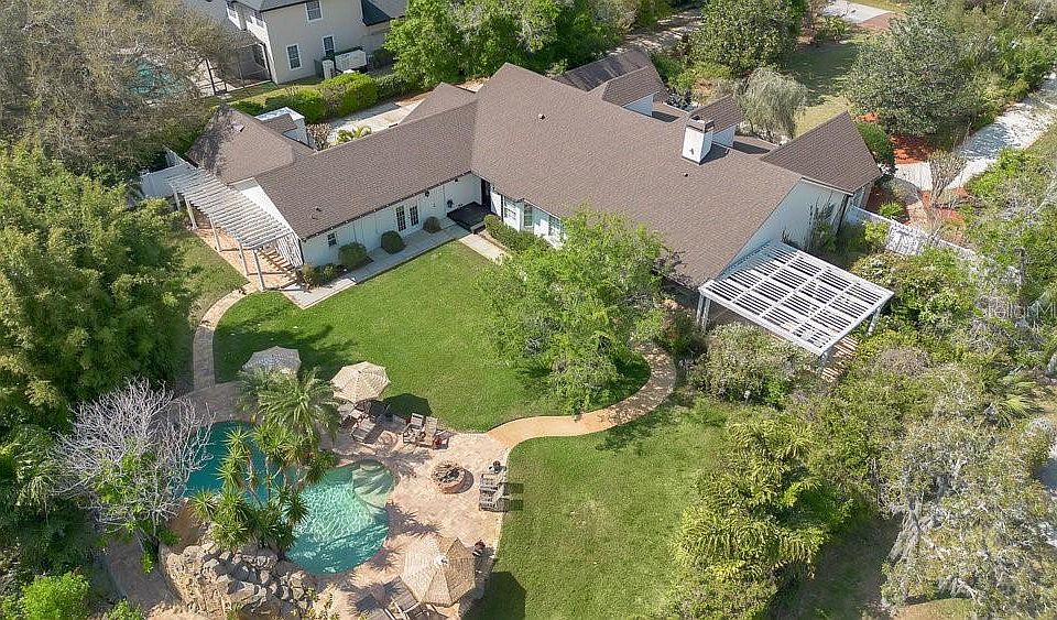 1st image of 8244 OAKLAND PLACE