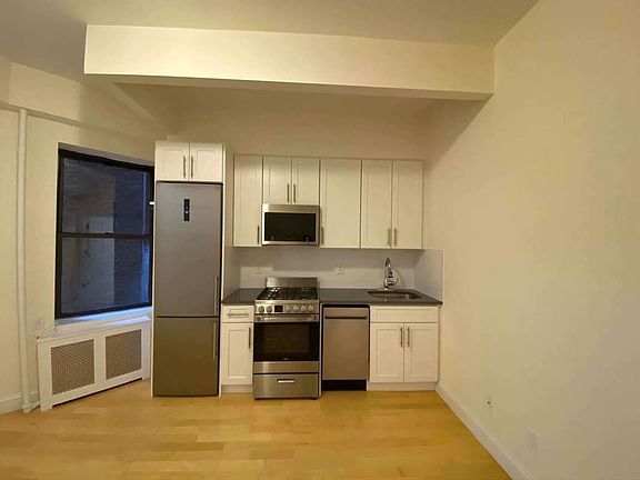 2nd image of 348 E 62nd St APT 2B